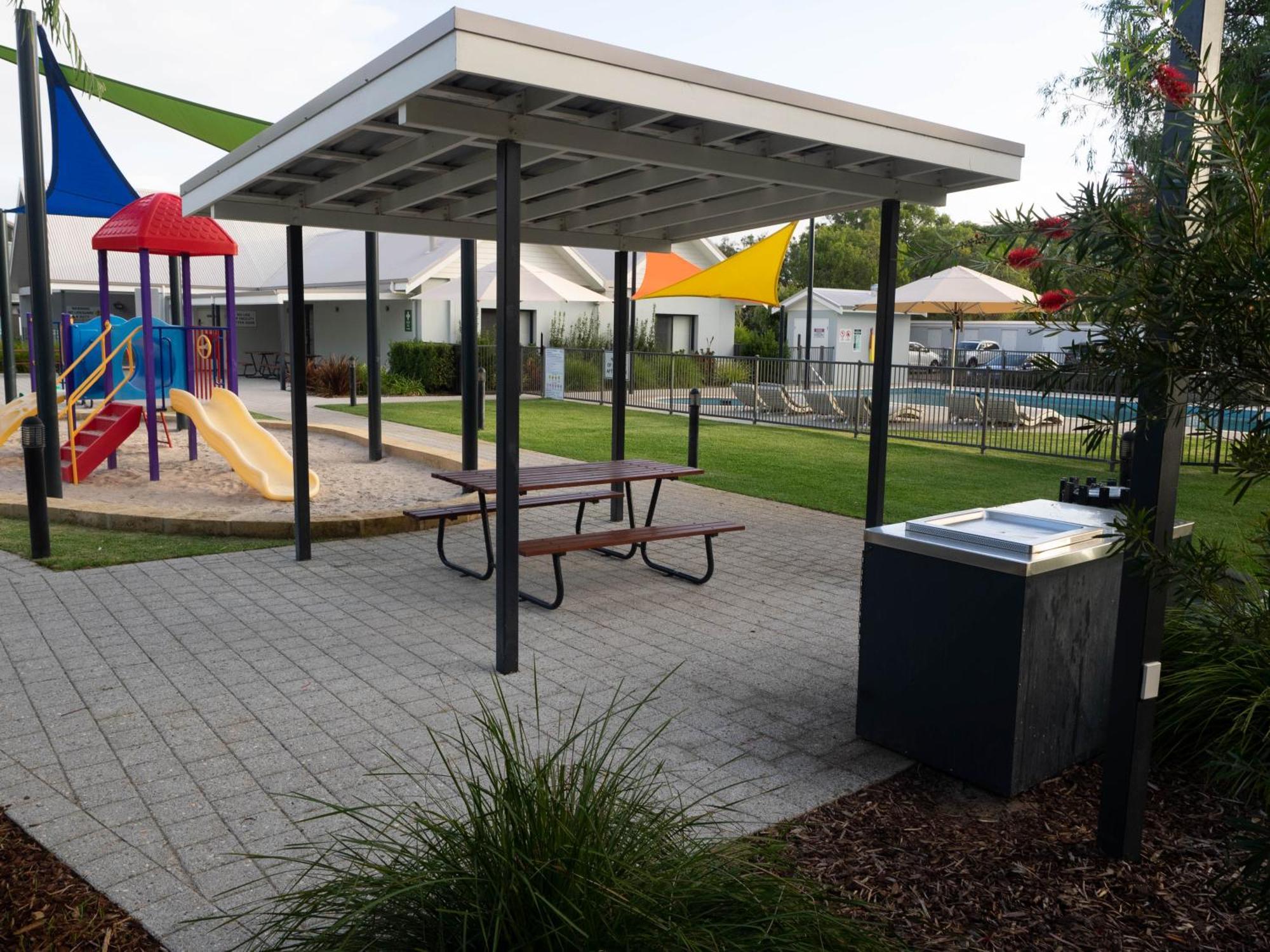 Fortyone - Oceanside Retreat Busselton Bagian luar foto